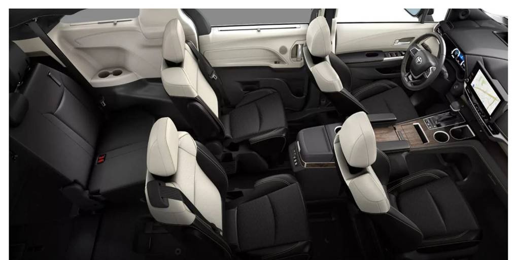 Best Ways to Travel Around Boston Without Driving 2 Interior View Of Boston Taxi Cab